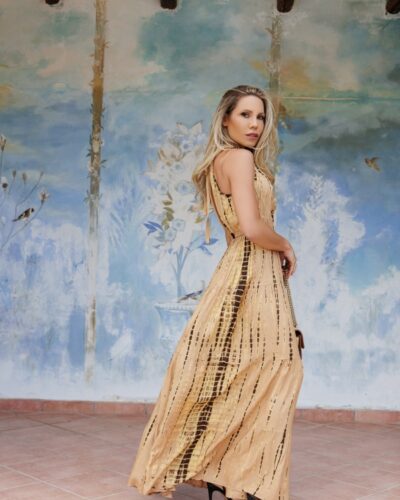 Gaya Beige